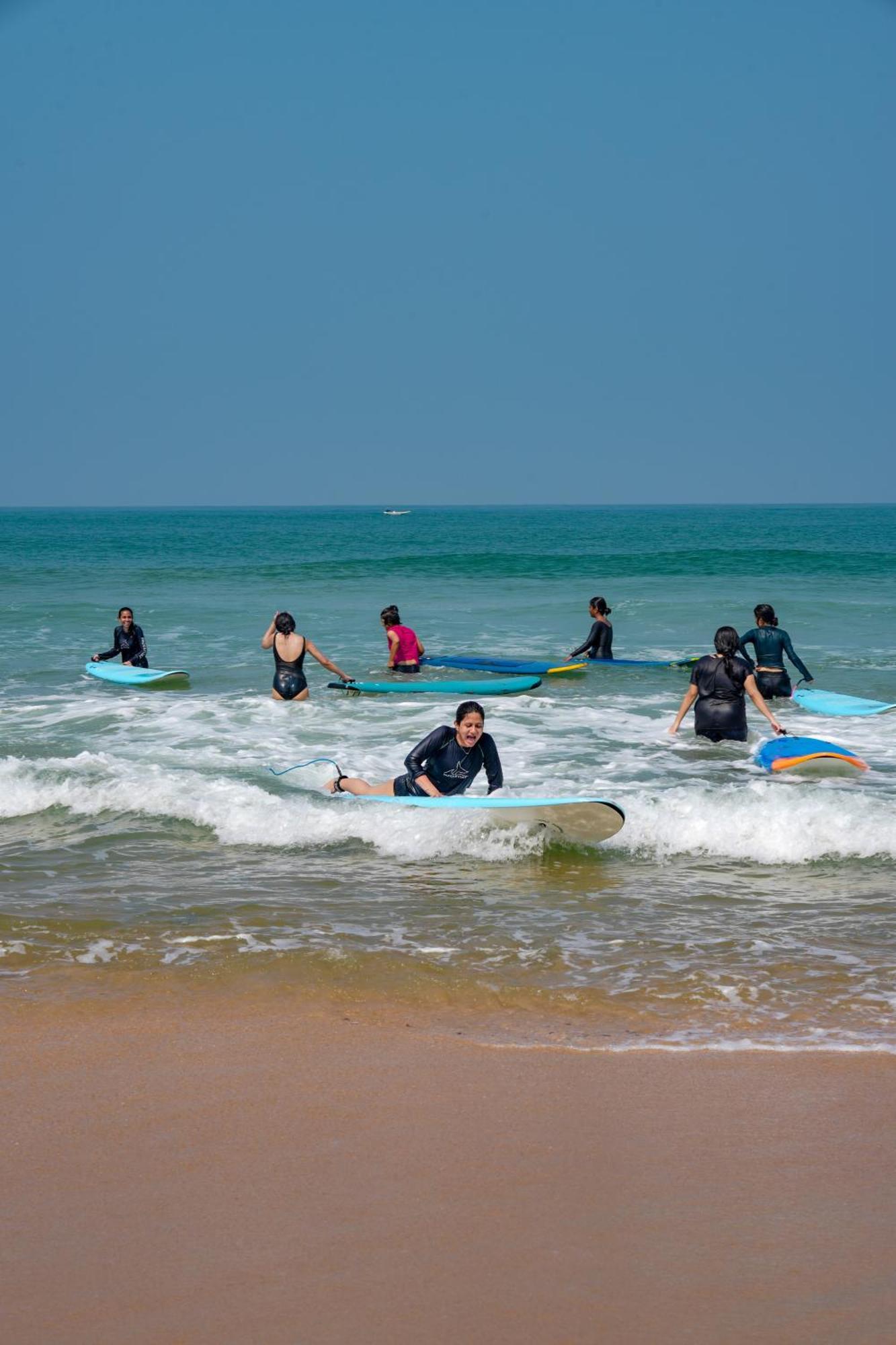 House Of Surf Hostel For Women バルカラ エクステリア 写真