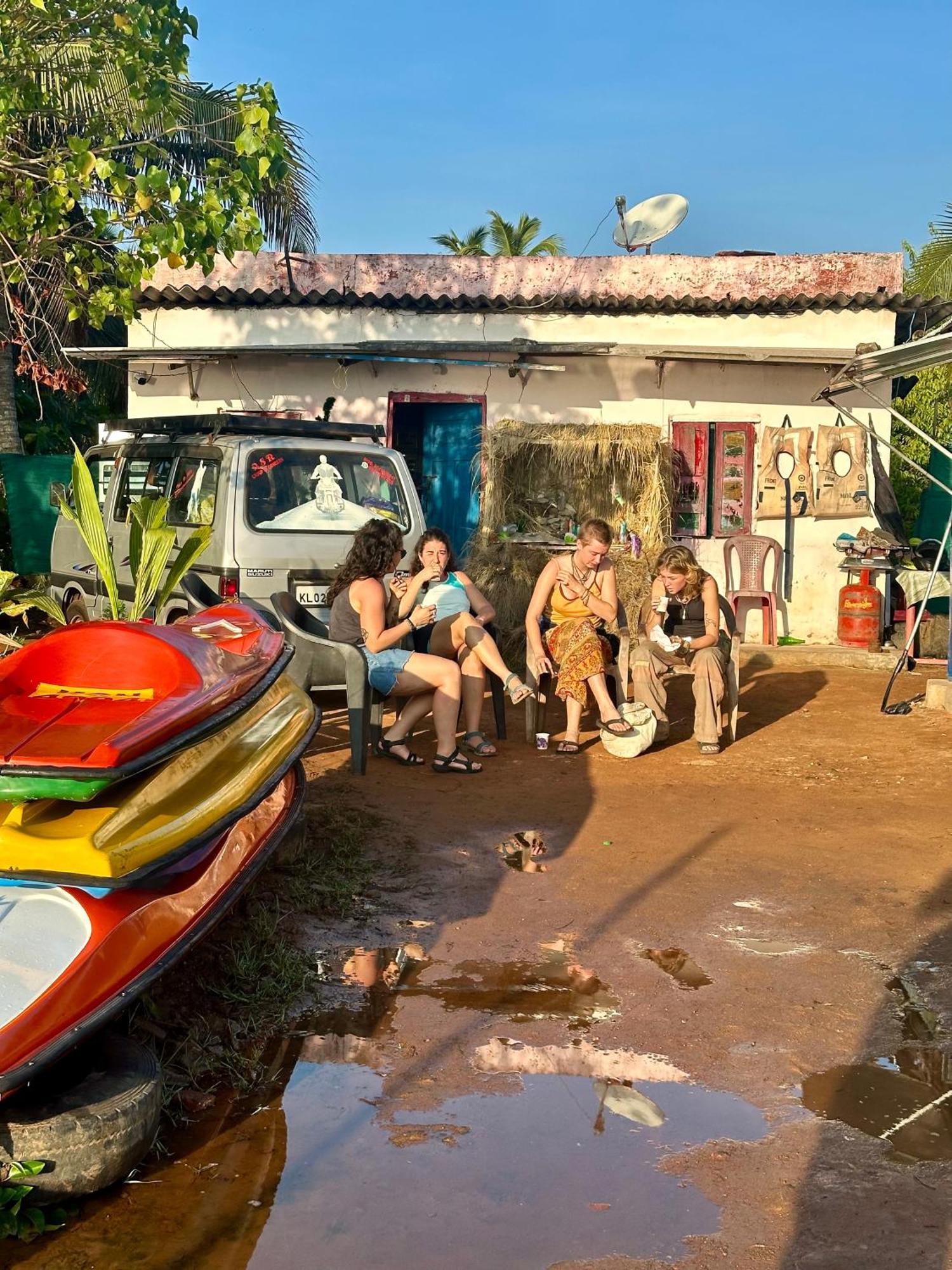 House Of Surf Hostel For Women バルカラ エクステリア 写真